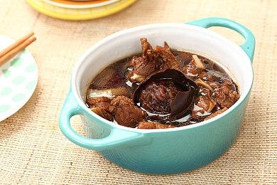 年度烂作还有竞争者 《行尸走肉：命运》静态过场遭吐槽